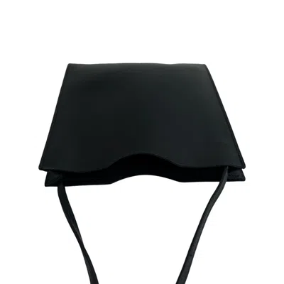 Pre-owned Hermes Black Leather Pochette Shoulder Bag ()