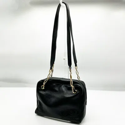 Pre-owned Loewe Black Leather Shoulder Bag ()