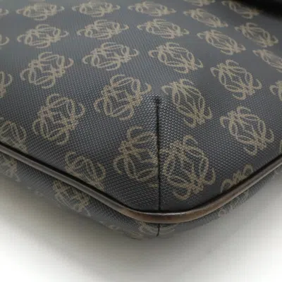 Pre-owned Loewe Brown Leather Pouch Shoulder Bag ()