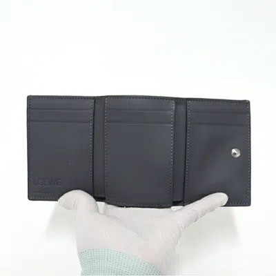 Pre-owned Loewe Gray Leather Wallet (tri-fold) ()