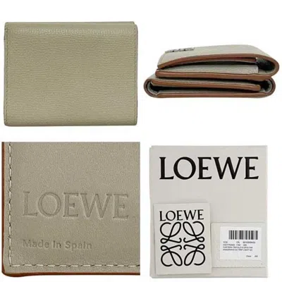 Pre-owned Loewe Grayish Leather Wallet (tri-fold) ()