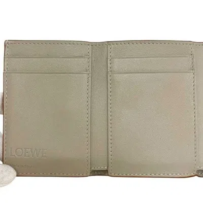 Pre-owned Loewe Grayish Leather Wallet (tri-fold) ()