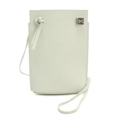 Pre-owned Loewe Green Leather Shoulder Bag ()