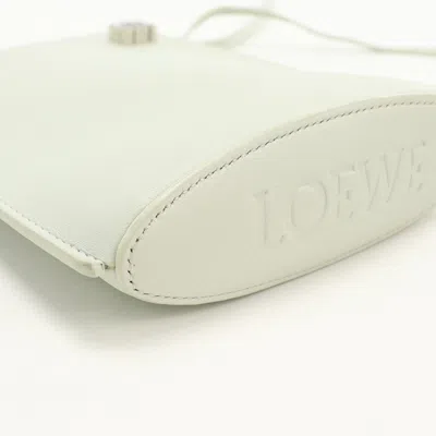 Pre-owned Loewe Green Leather Shoulder Bag ()