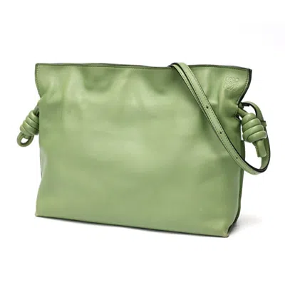 Pre-owned Loewe Green Leather Shoulder Bag ()