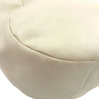 Pre-owned Loewe Ivory Leather Shoulder Bag () In White