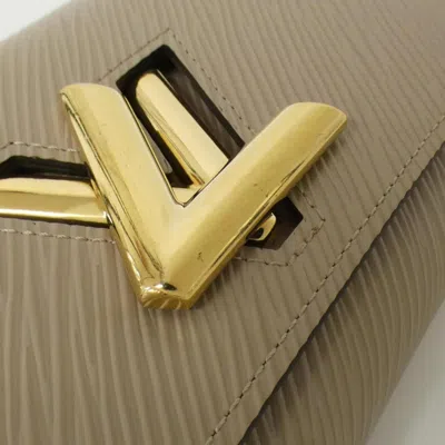 Pre-owned Louis Vuitton Beige Leather Long Wallet (bi-fold) () In Sand