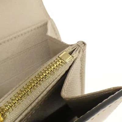 Pre-owned Louis Vuitton Beige Leather Long Wallet (bi-fold) () In Sand
