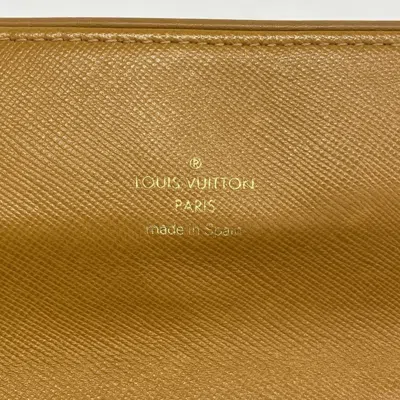 Pre-owned Louis Vuitton Beige Long Wallet (tri-fold) () In Sand