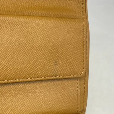 Pre-owned Louis Vuitton Beige Long Wallet (tri-fold) () In Sand