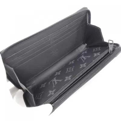Pre-owned Louis Vuitton Black Coated Canvas Long Wallet (bi-fold) ()