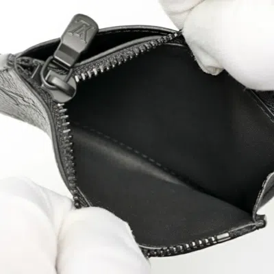 Pre-owned Louis Vuitton Black Leather Coin Purse/coin Case ()