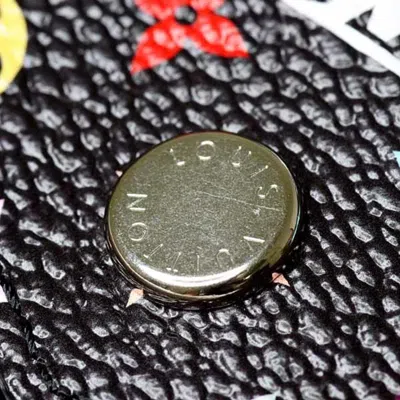 Pre-owned Louis Vuitton Black Multi-color Monogram Wallet (tri-fold) ()