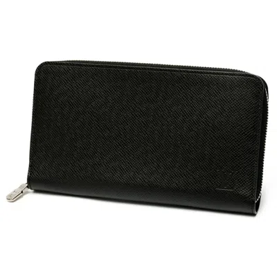 Pre-owned Louis Vuitton Black Noir Taiga Leather Long Wallet (bi-fold) ()