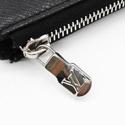 Pre-owned Louis Vuitton Black Taiga Leather Long Wallet (bi-fold) ()