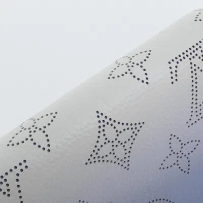 Pre-owned Louis Vuitton Blue Pearl Light Blue Leather Wallet (bi-fold) ()