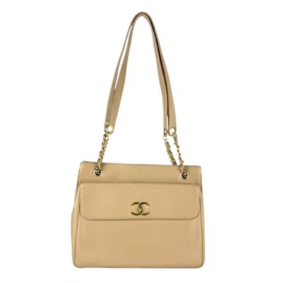 Pre-owned Chanel Grained Calfskin Shoulder Bag () In Sand