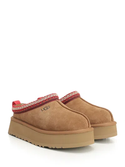 Ugg Tazz Ii Suede Flatform Mules In Brown