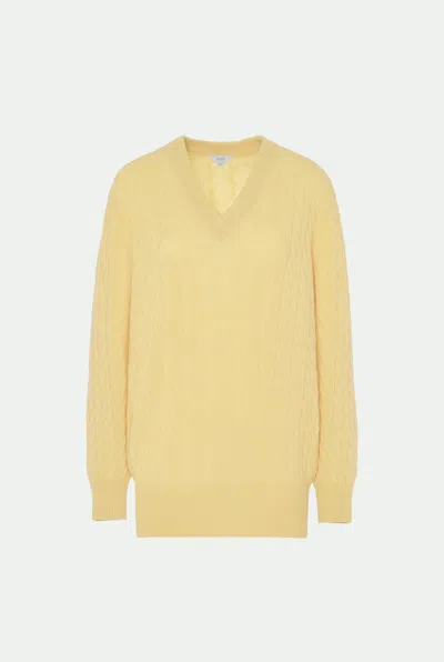 Malo Scollo V In Luxury Cashmere In Yellow