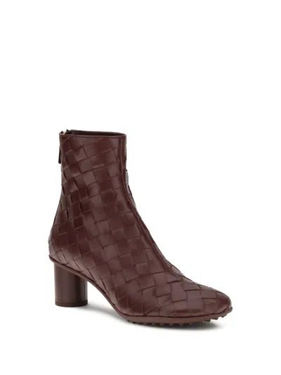 Bottega Veneta Atomic Ankle Boot In Burgundy