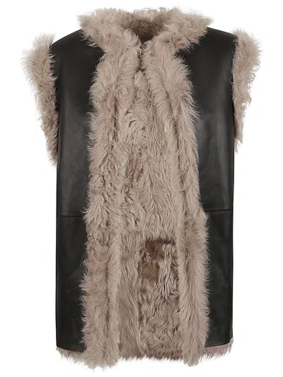 Enes Faux Fur Sleeveless Vest For Women In Brown