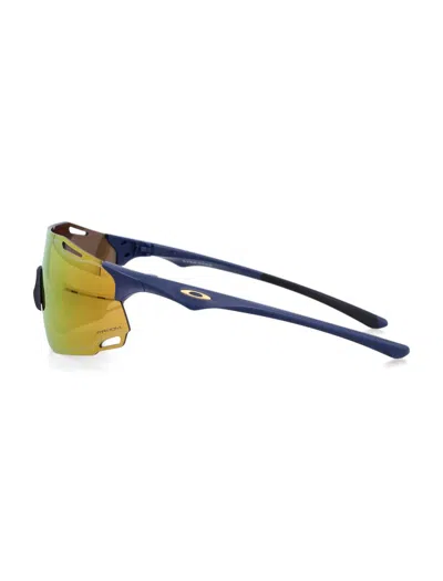 Oakley Cybr Dyno Sunglasses In Yellow