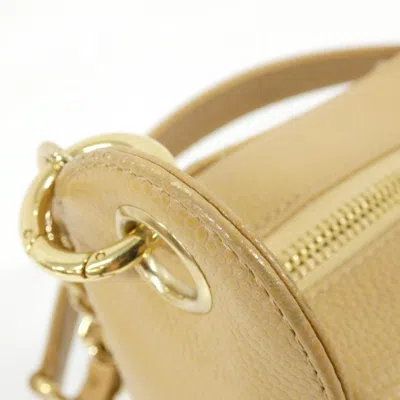 Pre-owned Chanel Beige Grained Calfskin Shoulder Bag () In Sand