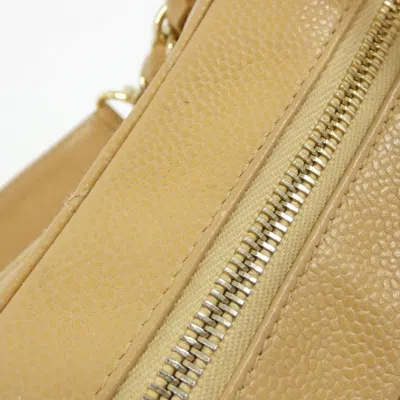 Pre-owned Chanel Beige Grained Calfskin Shoulder Bag () In Sand