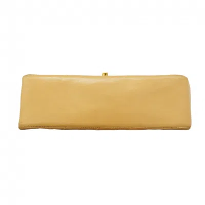 Pre-owned Chanel Beige Leather Shoulder Bag () In Sand