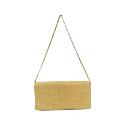 Pre-owned Chanel Beige Leather Shoulder Bag () In Sand