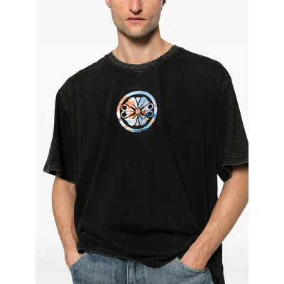 Moose Knuckles Graphic T-shirt In Black