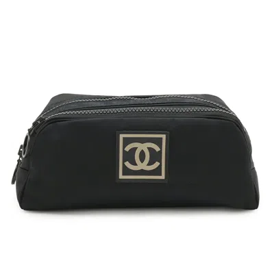Pre-owned Chanel Nylon Canvas Pouch () In Black