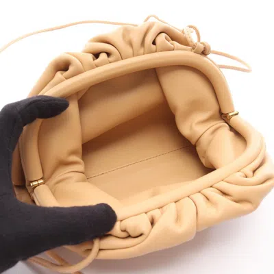 Pre-owned Bottega Veneta Beige Leather Pouch Shoulder Bag () In Sand