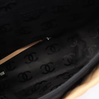 Pre-owned Chanel Beige Black Leather Tote Bag () In Multi
