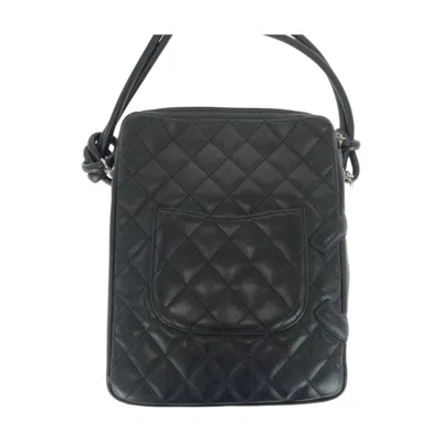 Pre-owned Chanel Black Leather Pochette Shoulder Bag ()
