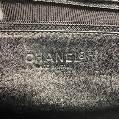 Pre-owned Chanel Black Patent Leather Tote Bag ()