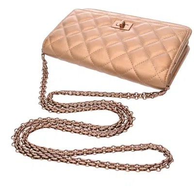 Pre-owned Chanel Bronze Pink Leather Shoulder Bag ()