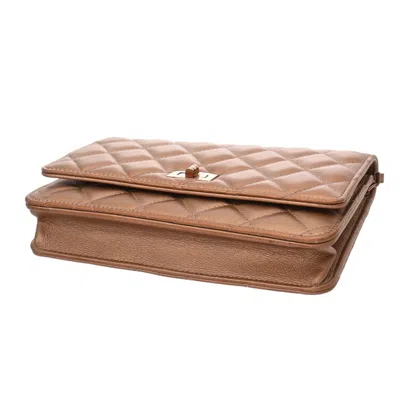 Pre-owned Chanel Bronze Pink Leather Shoulder Bag ()