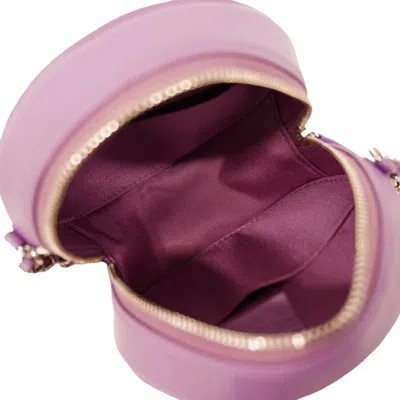 Pre-owned Chanel Purple Leather Shoulder Bag ()