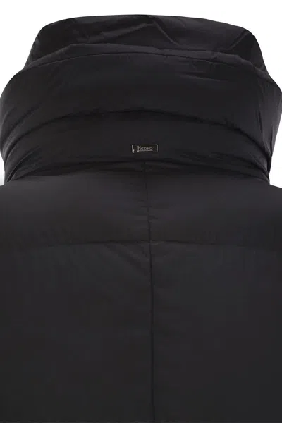 Herno Down Jacket Full-zip In Nylon In Black