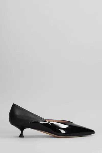 Marc Ellis Pumps In Black