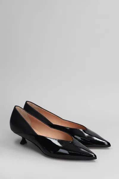 Marc Ellis Pumps In Black