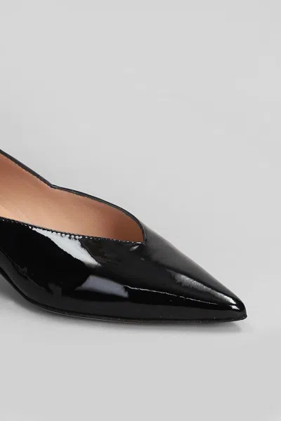 Marc Ellis Pumps In Black