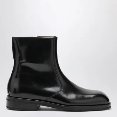 Lemaire Men Leather Ankle Boots In Black
