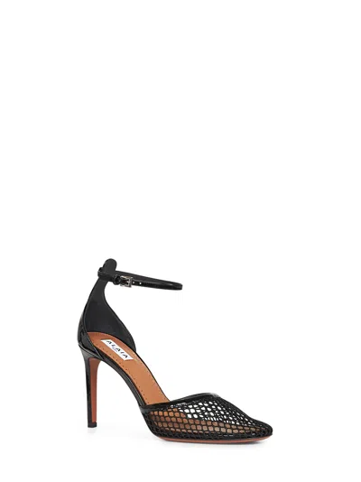 Alaïa Women Black Fishnet Heeled Pumps In Black