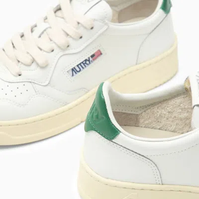 Autry Medalist Low Sneakers In White
