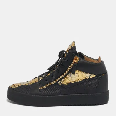 Pre-owned Giuseppe Zanotti London Size 42 Black/gold Python Embossed Leather Lace Up Sneakers