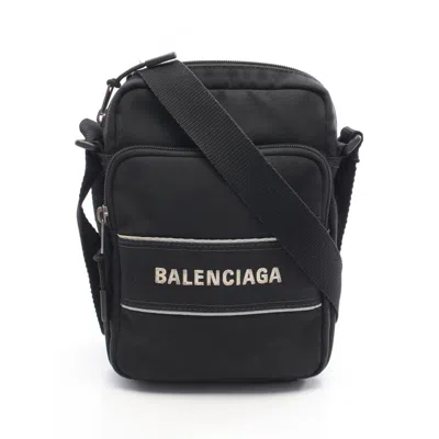 Pre-owned Balenciaga Black Nylon Messenger Bag Shoulder Bag ()