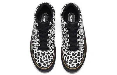 Anta (wmns)  Attitude Low 'black White'