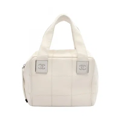 Pre-owned Chanel Chocolate Bar White Leather Tote Bag ()